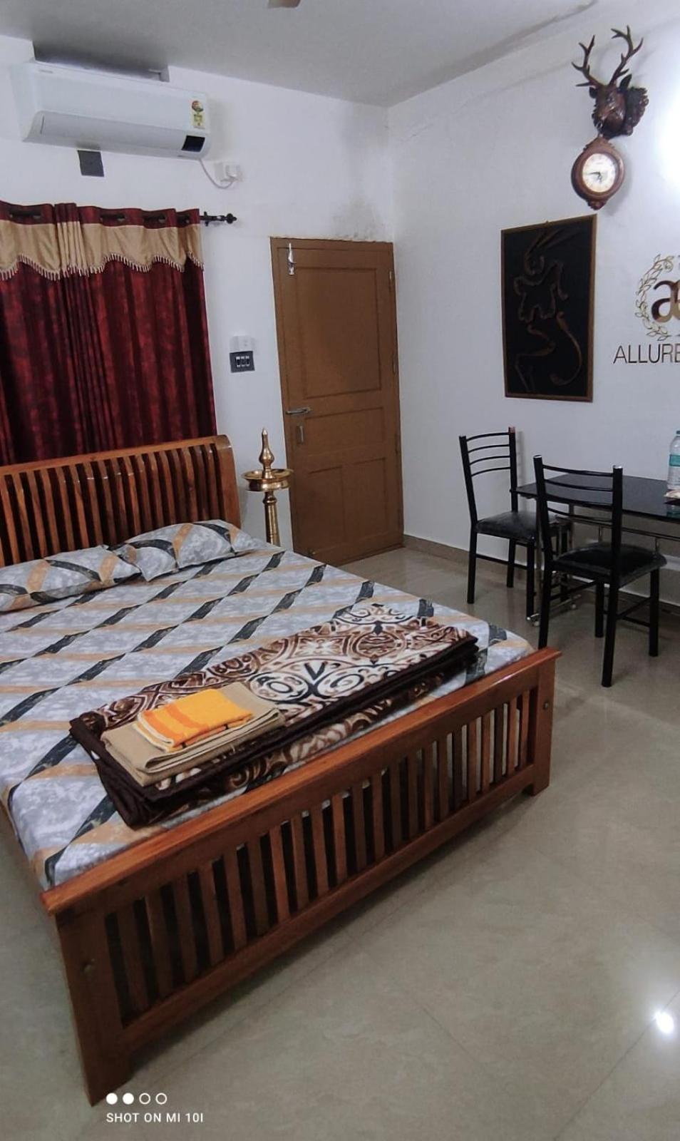 Vyshnavi Home Stay Thanniyam Bagian luar foto